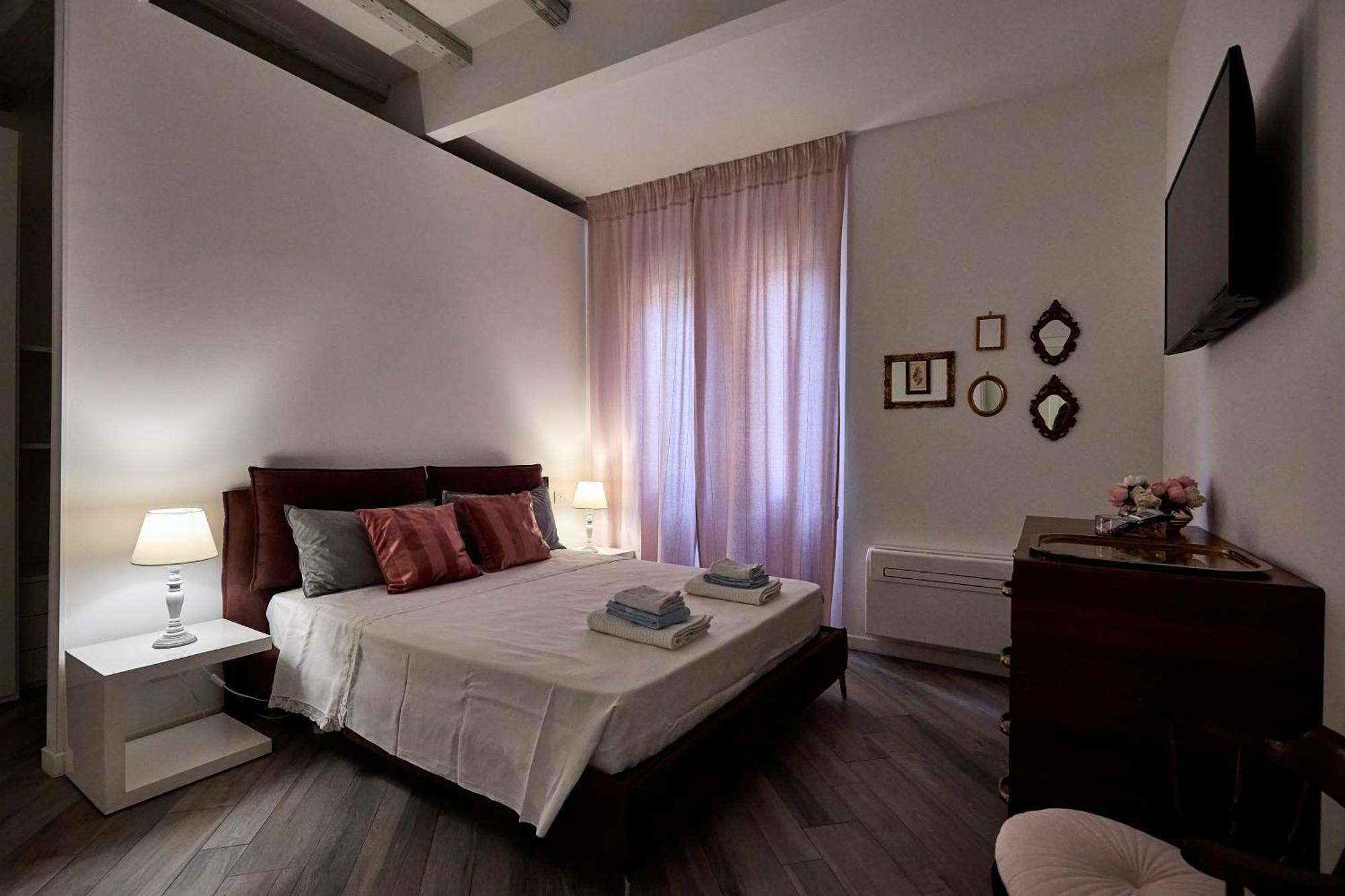 La Torre Lunga -Smart Working- 150 M Dalle-From Due Torri-Two Towers Bologna Luaran gambar